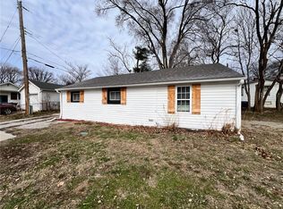 1004 E Walnut St, Independence, MO 64050