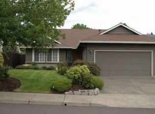 12137 SW Anton Dr, Tigard, OR 97223