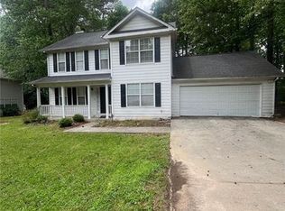 9866 Point View Dr, Jonesboro, GA 30238