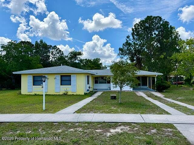1st image of 6848 Treehaven Dr