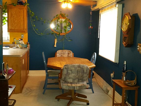 5th image of 23139 Stauber Ave