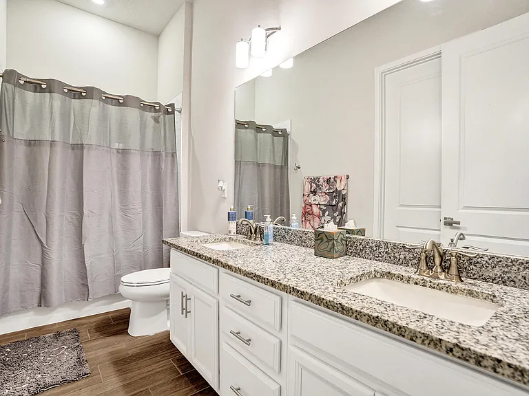 6336 W Blue Spring Dr — Photo 7