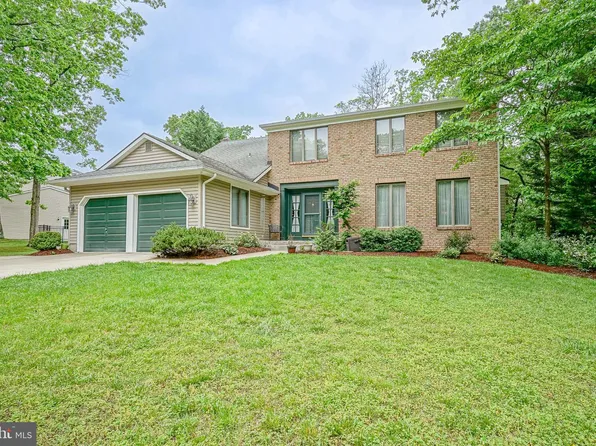 309 Candlewood Ln, Mount Laurel, NJ 08054