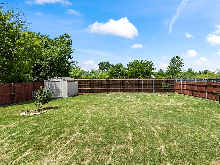 7010 Big Bend Ln — Photo 15