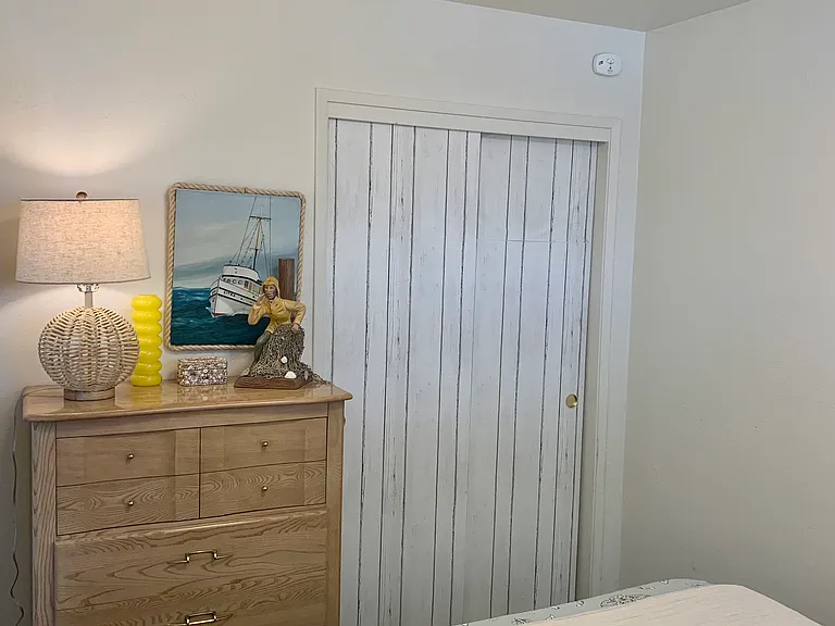 171 Perch St — Photo 5