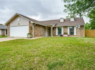 3007 Wintersmith Dr, Arlington, TX 76014