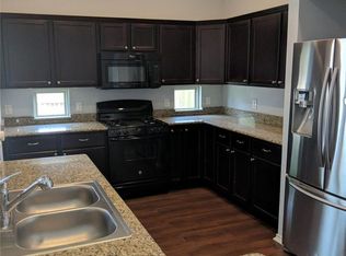 999 Northampton Dr, Conroe, TX 77303