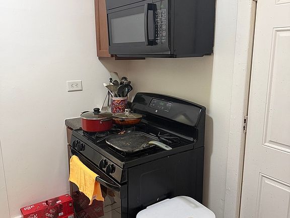 5th image of 1207 Emerald Ave