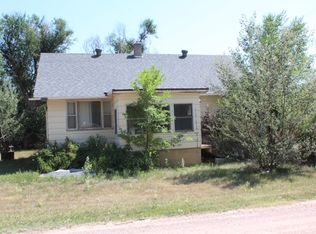 105 N 3rd St, Buffalo Gap, SD 57722