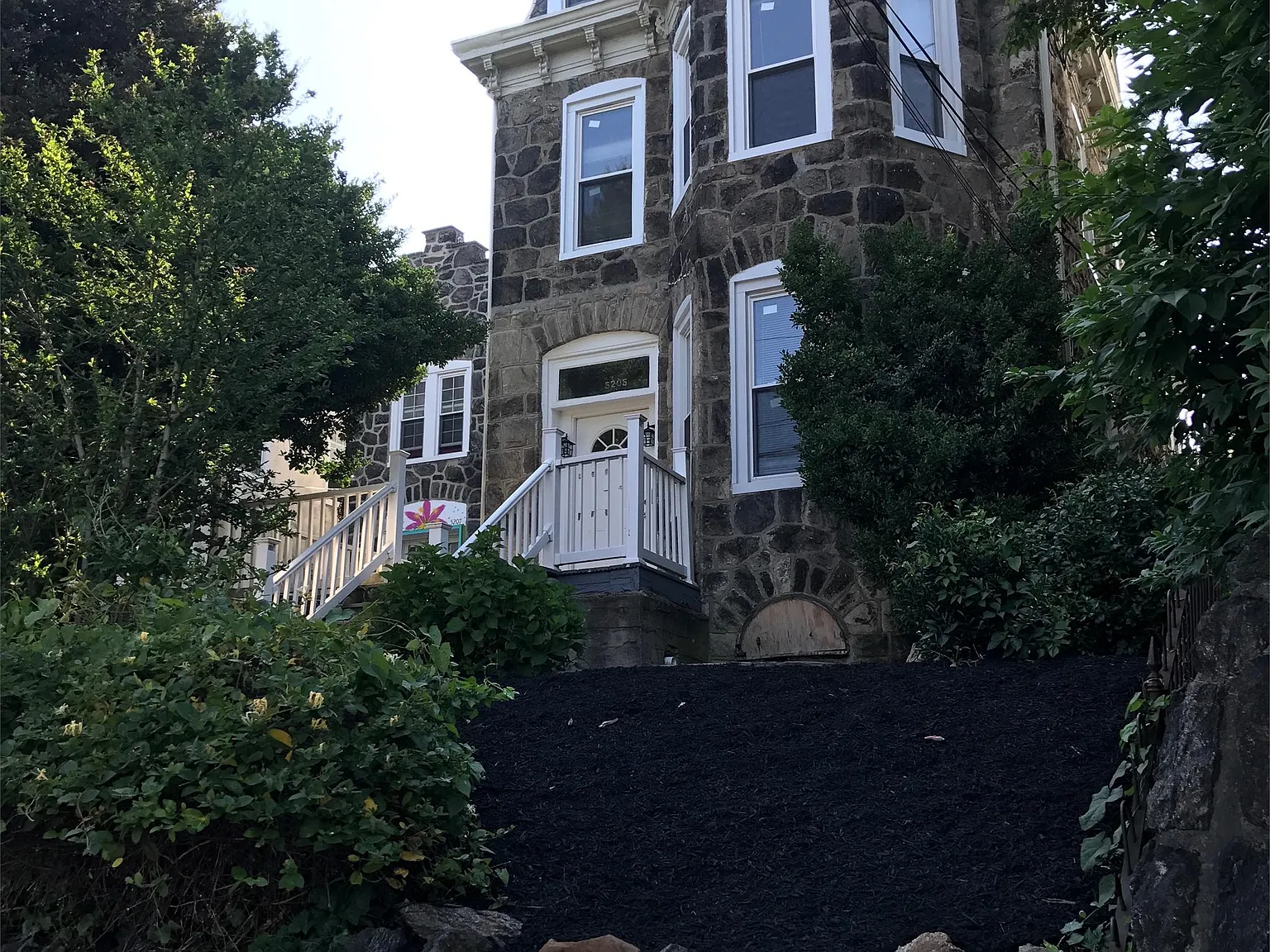 5205 Ridge Ave - B — Photo 2