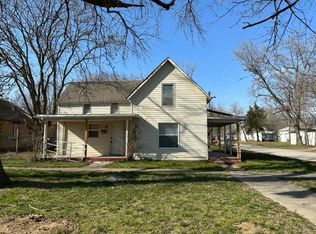 900 W Locust St, Independence, KS 67301