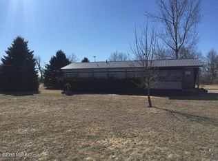 1770 E Waterwheel Rd, Edmore, MI 48829