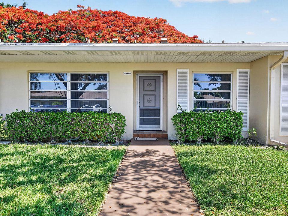1st image of 20846 Vinesta Circle