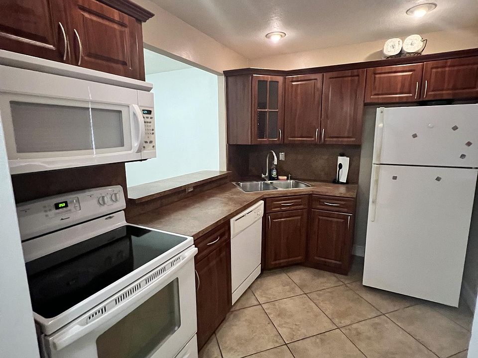 1st image of 9956 N Kendall Dr APT 124
