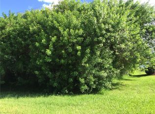 433 SW Kestor Dr, Port Saint Lucie, FL 34953