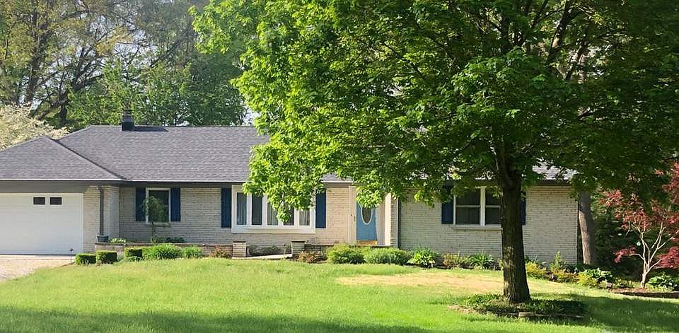 1st image of 201 Robinwood Ln