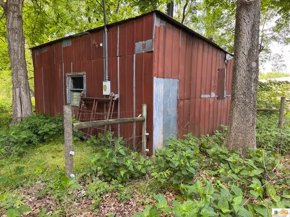 5840 Randolph Good Luck Rd, Summer Shade, KY 42166