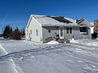 401 4th St NW, Wadena, MN 56482