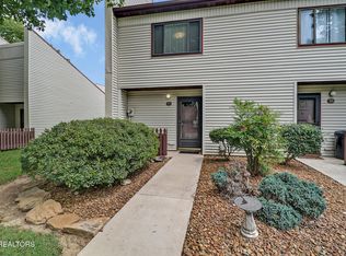 25 Wilshire Heights Dr, Fairfield Glade, TN 38558