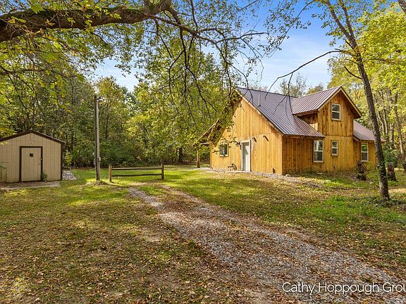 5th image of 3982 E Bricker Rd