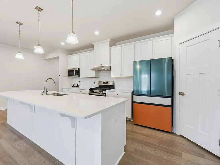 6425 Cumberland Dr #23 — Photo 7