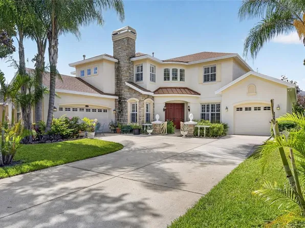 2713 Park Meadow Dr, Valrico, FL 33594