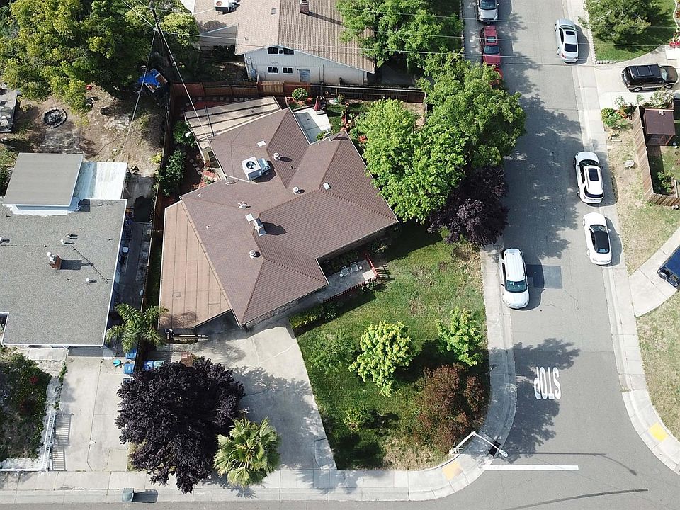 1st image of 3628 Karl Dr