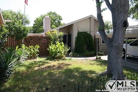 1st image of 9614 Ivy Bend St