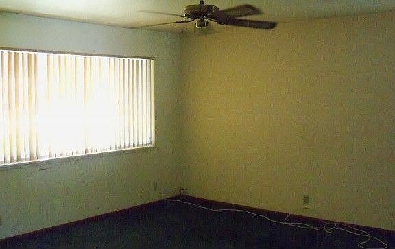 4th image of 5681 Alicia Ave