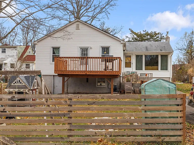 51 Goshen Ave — Photo 22