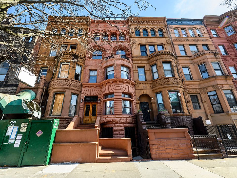1st image of 226 Lenox Ave #1