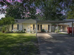 247 Overhill Dr, Lake Charles, LA 70605