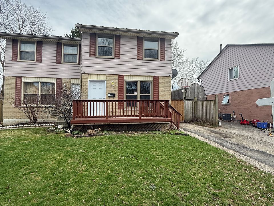 1st image of 223 Brunswick Cres