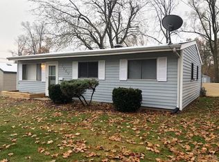 2020 Pershing St, South Bend, IN 46628