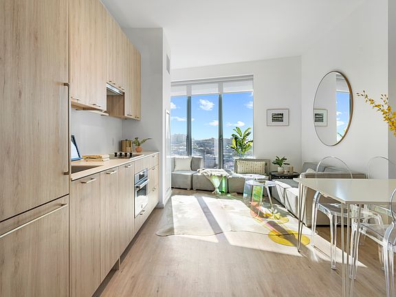 3rd image of 545 Vanderbilt Ave APT 24H