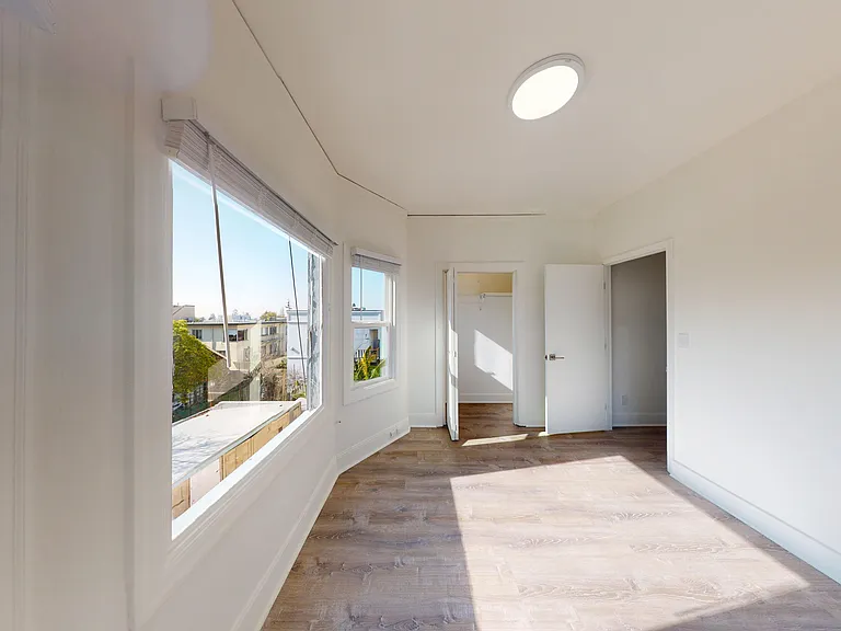 2410 Dwight Way — Photo 30