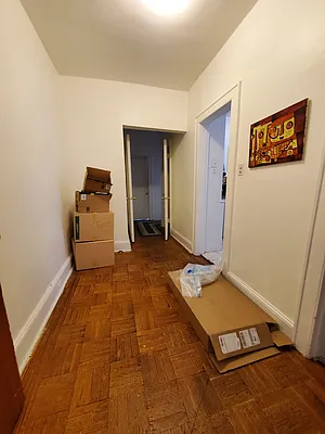 Rented by Mega Homes Realty INC | media 31