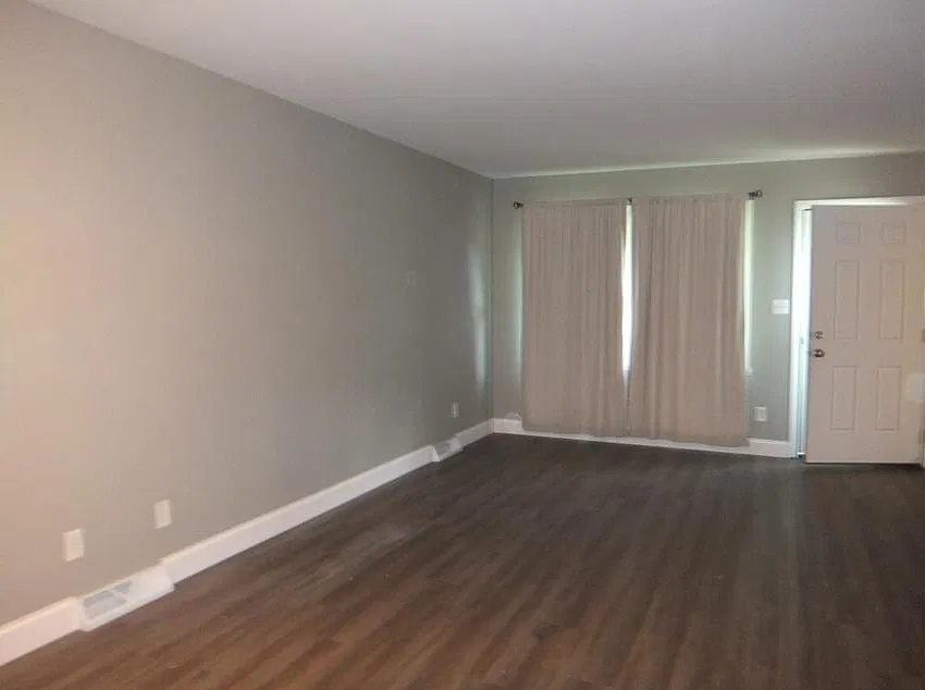 3 bed, 1.5 bath, 1200 sqft, $1,795 — Photo 3