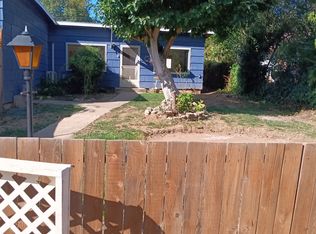 241 E 4th Ave, Sutherlin, OR 97479