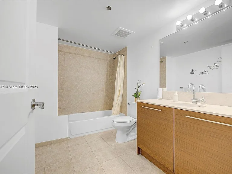 2681 N Flamingo Rd #1201S — Photo 12