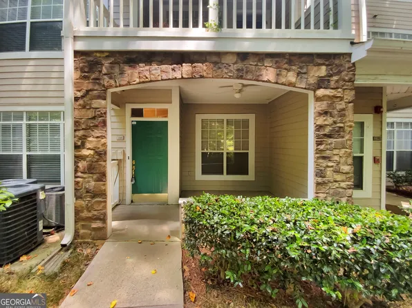 216 Edinburgh Ct #216, Milton, GA 30004