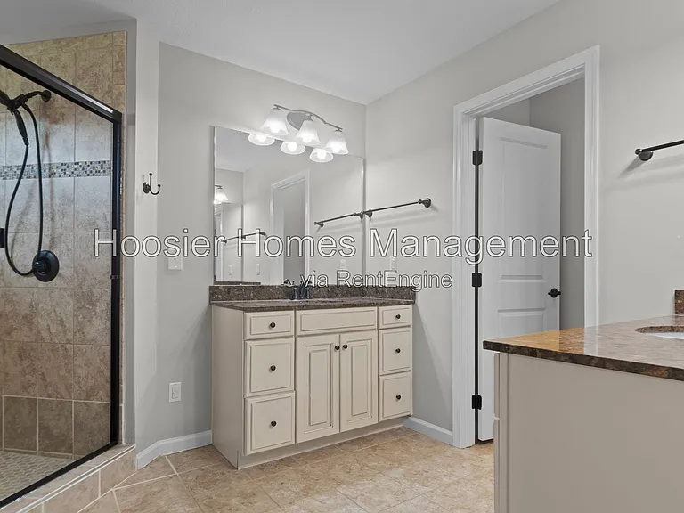 4550 Avedon Way — Photo 15
