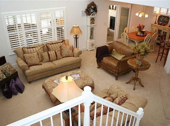 4th image of 1150 Loreto Ct