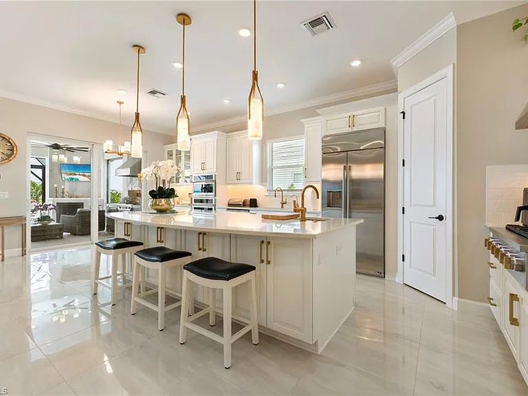 15710 Triesta Ln — Photo 13