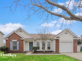 6265 Goldenfield Dr, Charlotte, NC 28269