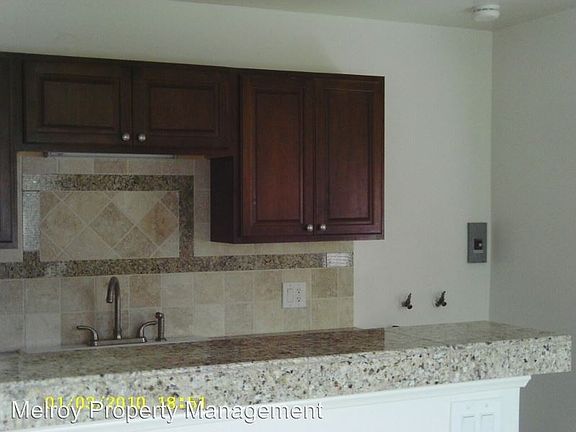 3rd image of 7930 Alton Dr