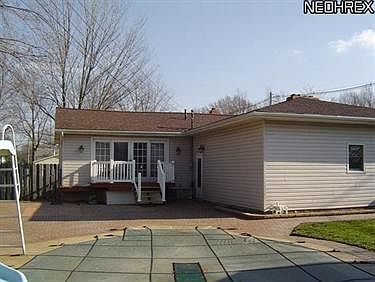 4th image of 857 Wilshire Dr