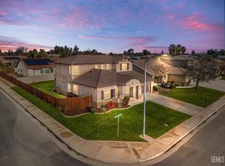 14910 Merlot Cellars Dr, Bakersfield, CA 93314