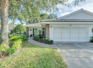 5801 Garden Lakes Dr, Bradenton, FL 34203
