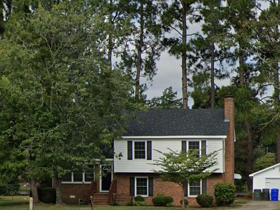3rd image of 106 Roanoke Pl
